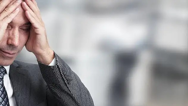 Beyaz yakalılar strese daha yatkın