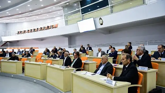 Büyükşehir Belediye Meclisi toplandı