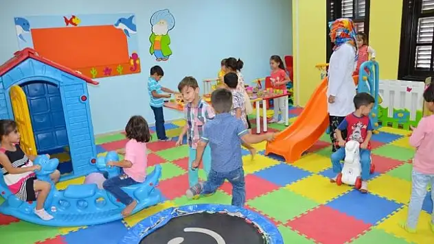 Büyükşehir'den başarılı öğrencilere kurs desteği