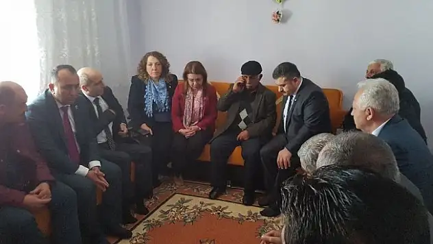 CHP Genel Başkan Yardımcısı Karaca'dan şehit ailesine ziyaret