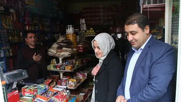 Cumhurbaşkanı Başdanışmanı Orhan, Bahçesaray'da vatandaşlarla buluştu