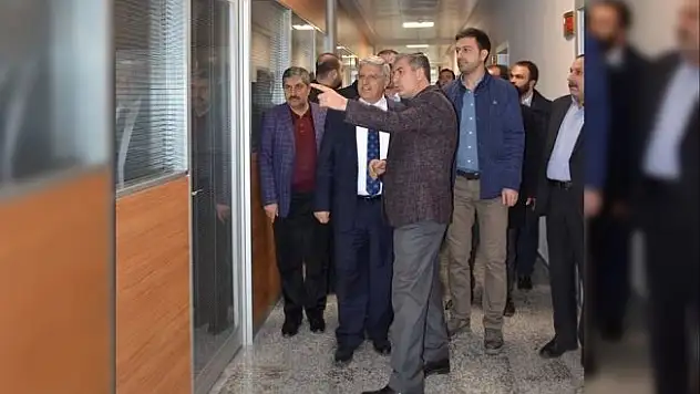Demiröz'den Tatvan Belediyesine ziyaret