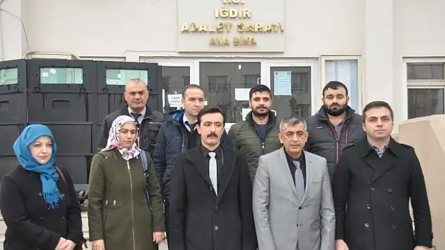 Doktoru bıçaklayan sanığın ilk duruşması yapıldı