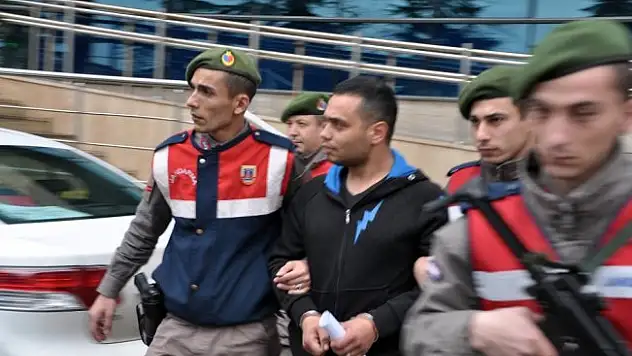 Doktoru dövüp ormanlık alana atan 2 kişi tutuklandı