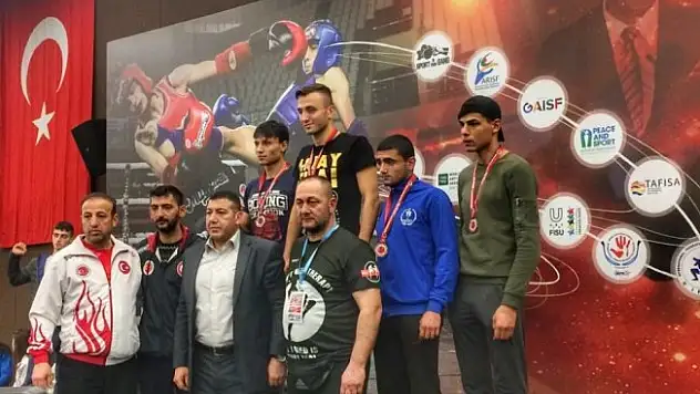Düzce Üniversitesi öğrencisi Türkiye Şampiyonu oldu