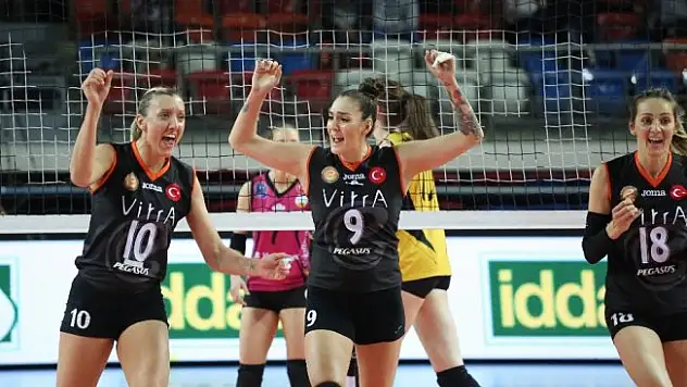 Eczacıbaşı VitrA yarı final biletini kaptı