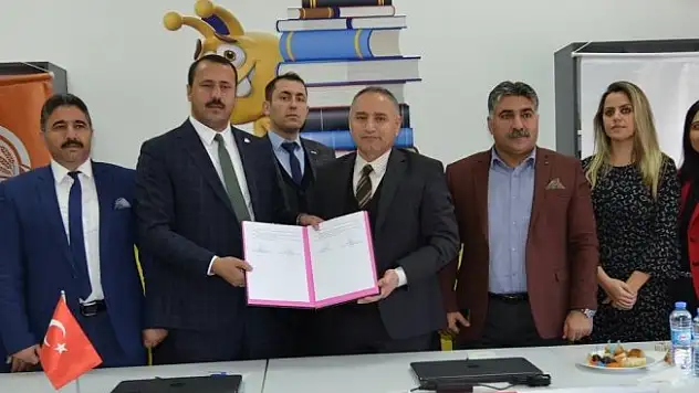 Elazığ'da 'Gen Kardeşim Değil, Can Kardeşim' projesi