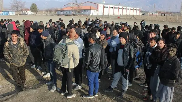 Erzincan'da 178 kaçak göçmen yakalandı