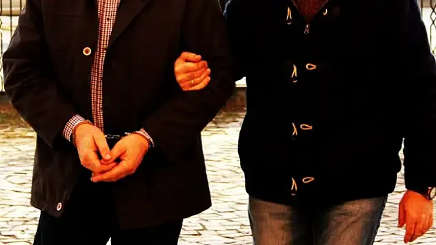 Eskişehir'de FETÖ operasyonu: 52 gözaltı