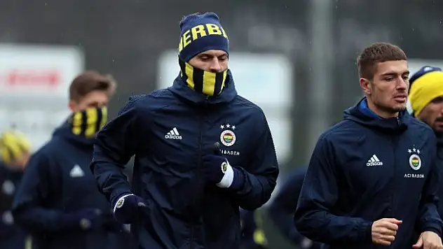Fenerbahçe derbiye sıkı hazırlanıyor