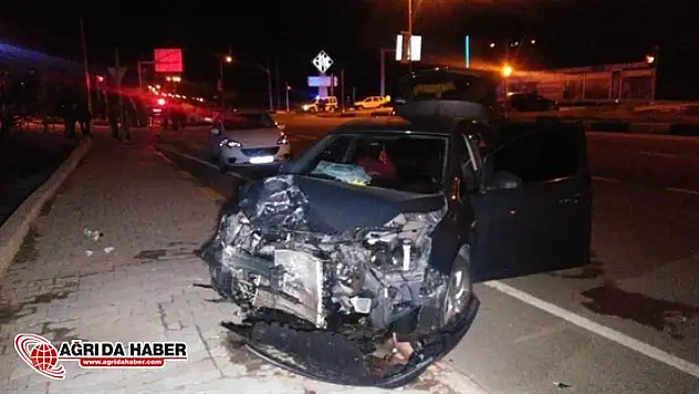 Gaziantep'te Trafik Kazası 2 Araç Çarpıştı: 5 Yaralı!