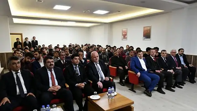 Genel Müdür Topoğlu, yükseköğrenim gençleri ile buluştu