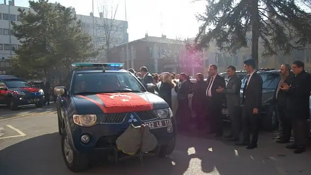 Gönüllü sağlıkçılar sınıra uğurlandı
