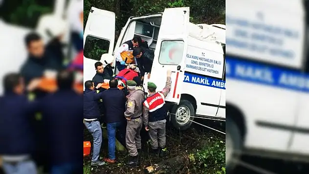 Hasta nakil aracı kaza yaptı