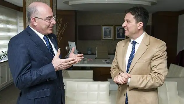 İhlas Medya Ankara Temsilcisi Yaşar, ittifaklı oy pusulasını kamuoyu ile paylaştı