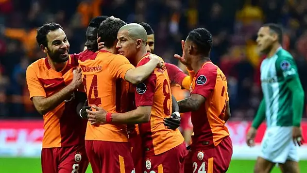 İlk yarıda 2 gol var