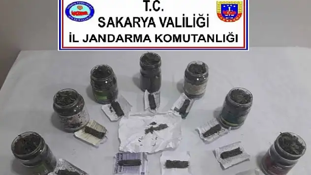 Jandarma ekiplerinden esrar operasyonu