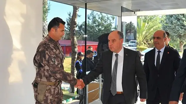 Jandarma Özel Harekat, operasyon bölgesine törenle uğurlandı
