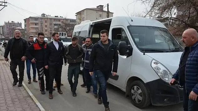 17 Yerinden Bıçaklayarak Öldüren Yaşlı Kadının Katili Tutuklandı