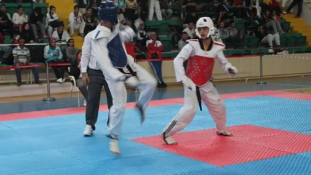 Liseli Gençler Tekvando Şampiyonasında sıralamalar belli oldu