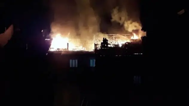 Malatya'da çatı yangını