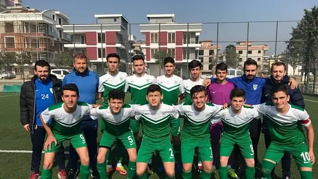 Manisa BBSK altyapısı 4'te 3 yaptı