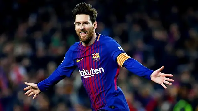 Messi rekorlara doymuyor