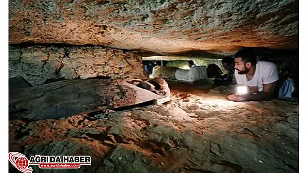 Mısır'da 3 Bin Yıllık 8 Firavun Mezarı Bulundu