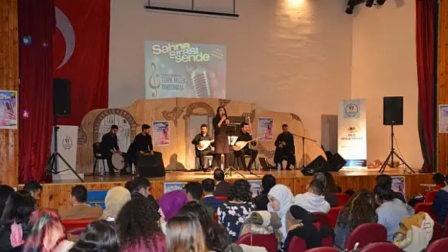 Muş'ta 'Sahne Sırası Sende' yarışması