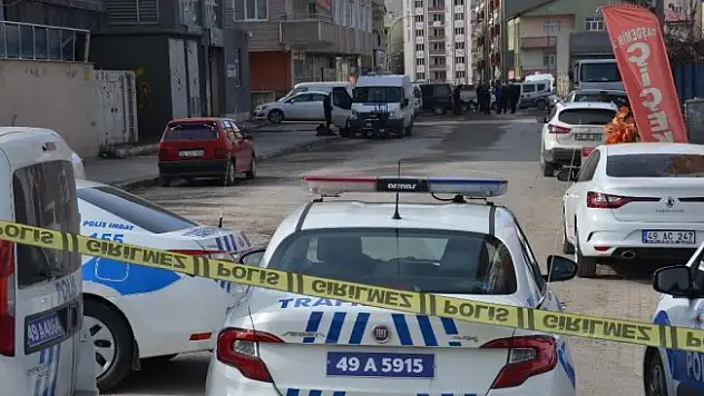 Muş'ta şüpheli çanta alarmı