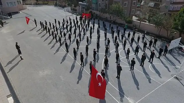 Öğrencilerden Afrin'e komando marşlı destek