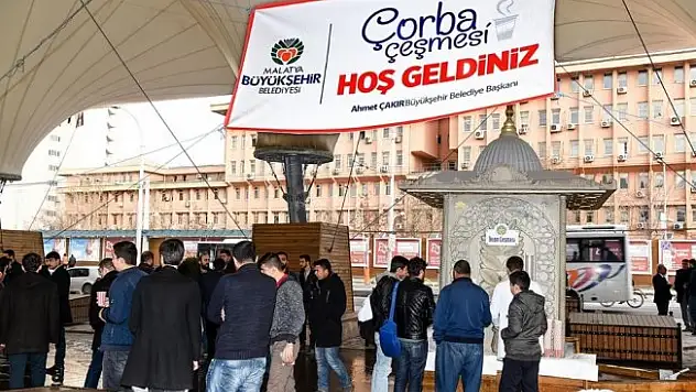 Öğrencilere sabah çorbası Büyükşehir'den