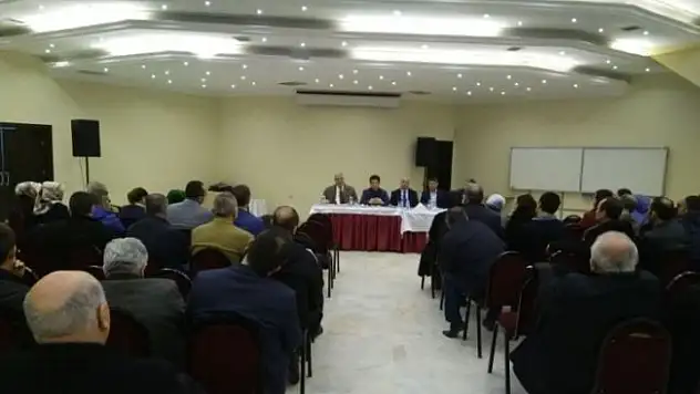 Öğretmen ve idareciler ile bir araya geldi