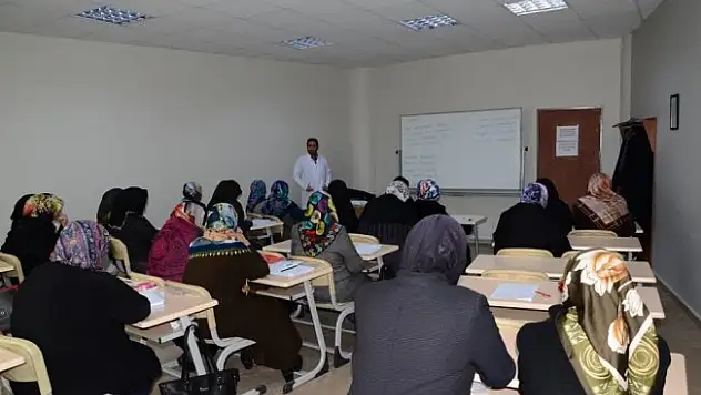 Okuma yazma seferberliğine Palandöken Belediyesi'nden büyük destek