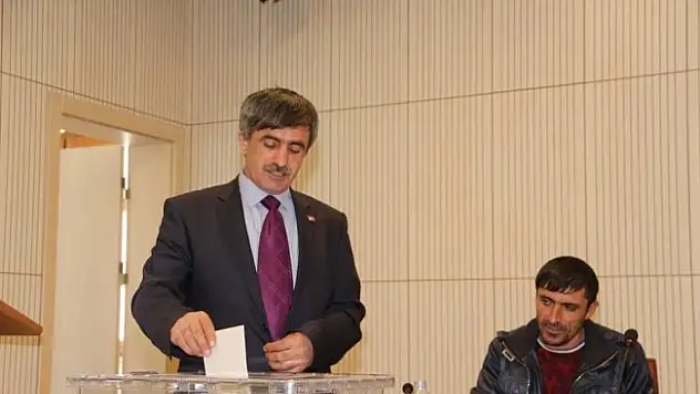Oltu Muhtarlar Derneği Başkanı Bektaş Güven tazeledi