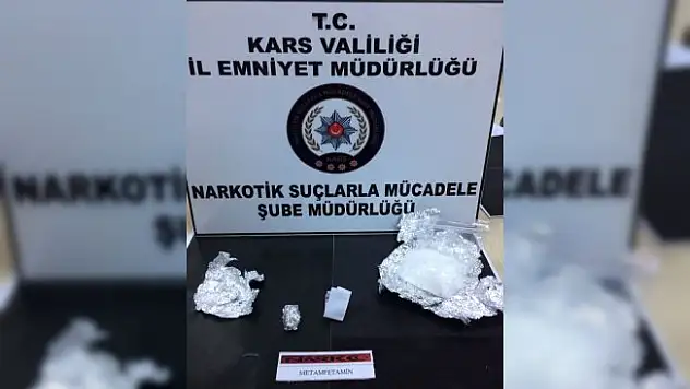 Pandanın içinden uyuşturucu çıktı