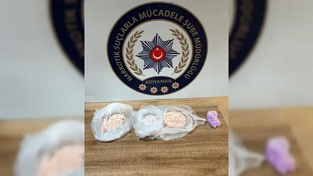 Polis, 700 adet uyuşturucu hap ele geçirdi