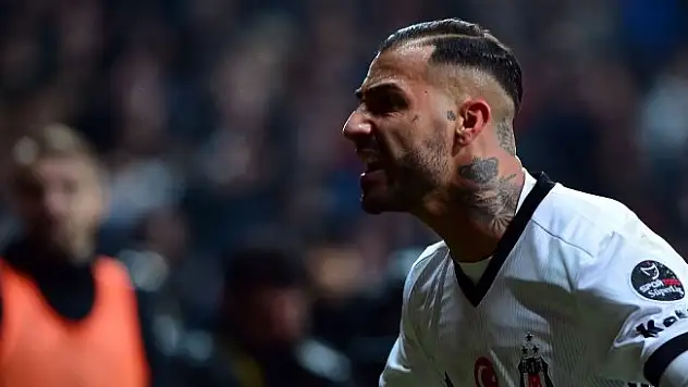 Quaresma Fener'i avladı