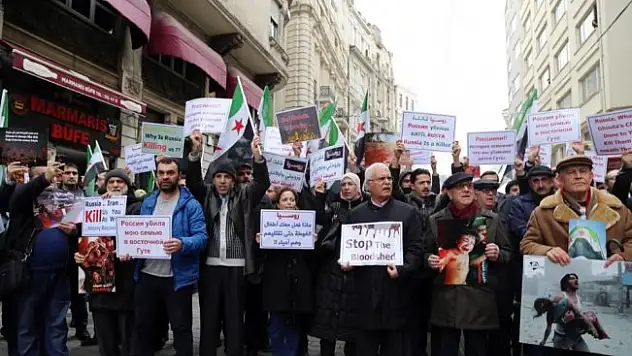 Rusya Başkonsolosluğu önünde 'Doğu Guta' protestosu