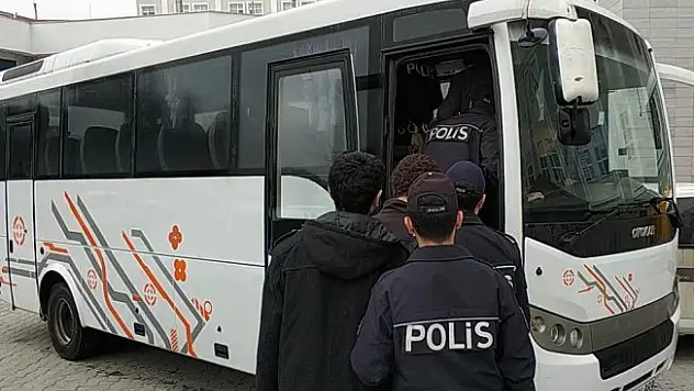Samsun'da FETÖ'den 2 kişi tutuklandı