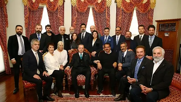 Sanatçılar Cumhurbaşkanı'nın doğum gününü unutmadı