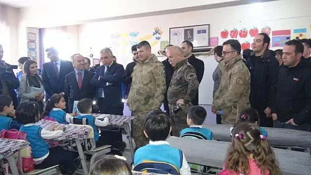 Şehit Koyuncu'nun adı kütüphaneye verildi