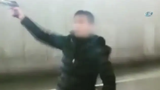 Silahlı maganda terörü kamerada