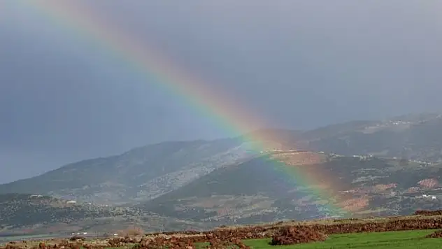 Sınırda kartpostallık görüntü