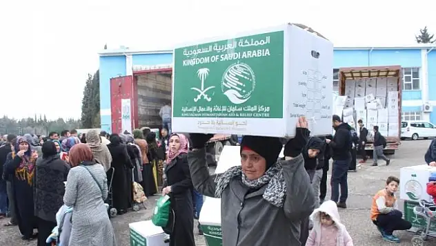 Suriyeli ailelere kışlık malzeme dağıtıldı