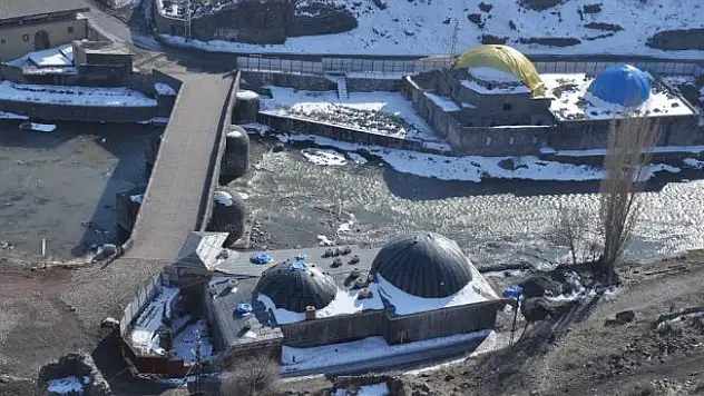 Tarihi hamamların restorasyonu devam edecek