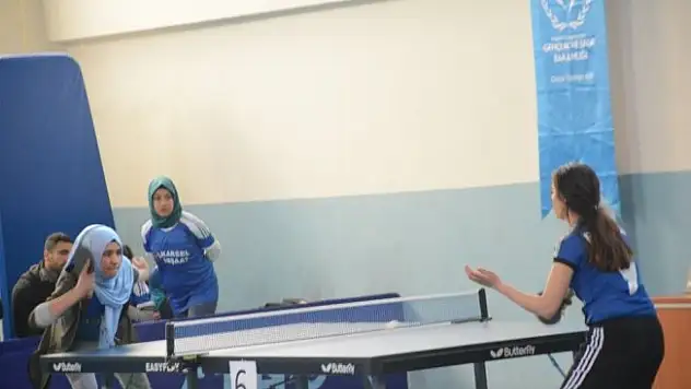 Tatvan, tenisçilere ev sahipliği yapıyor