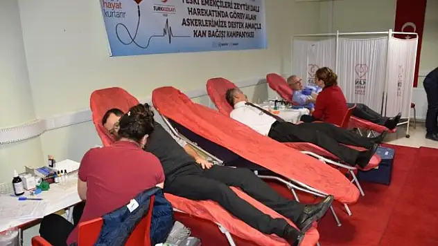 TESKİ Personelinden Mehmetçiğe destek