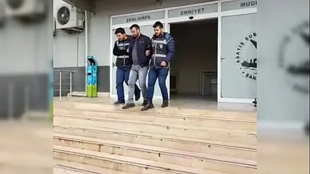 Test sürüşü bahanesiyle bindiği otomobillerle kayıplara karışan hırsız yakalandı