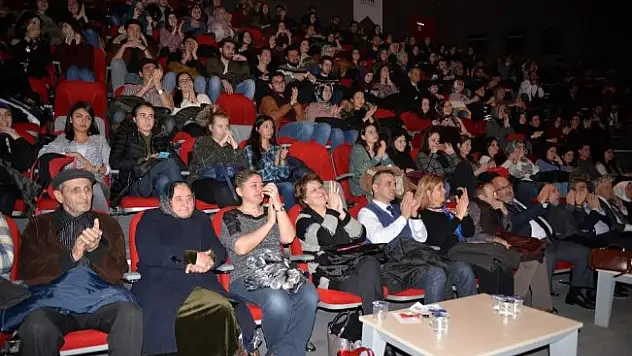 UÜ'de Türk dünyası rüzgârı